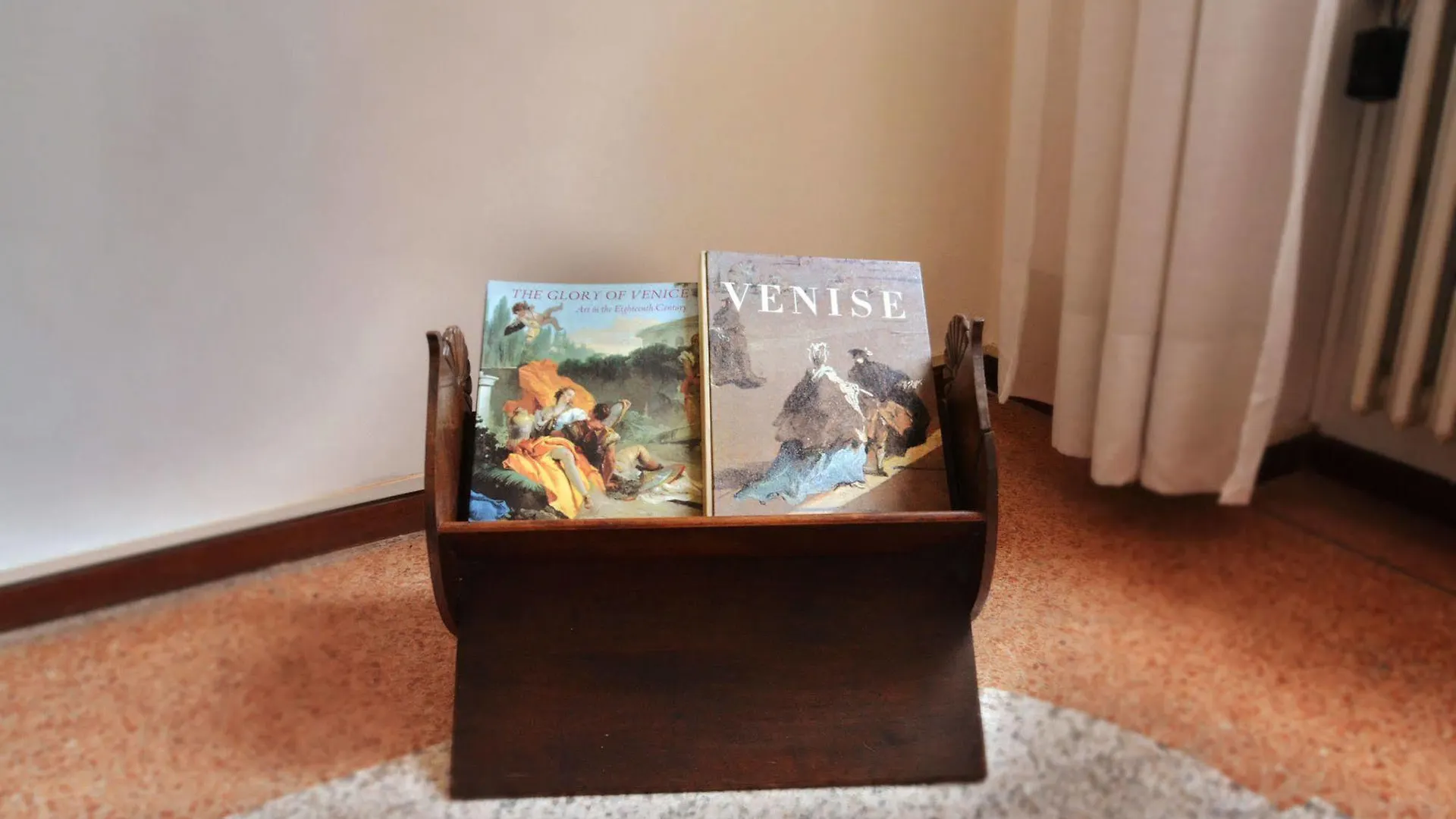 Ve.N.I.Ce. Cera Palazzo Grimani Apartment Venice Italy